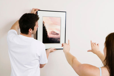 【初心者向け】部屋に飾る絵はどこで買える?インテリアに合わせる方法や絵の種類、注意点まで。