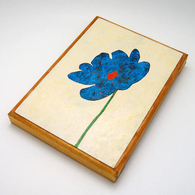 A single blue poppy No.239