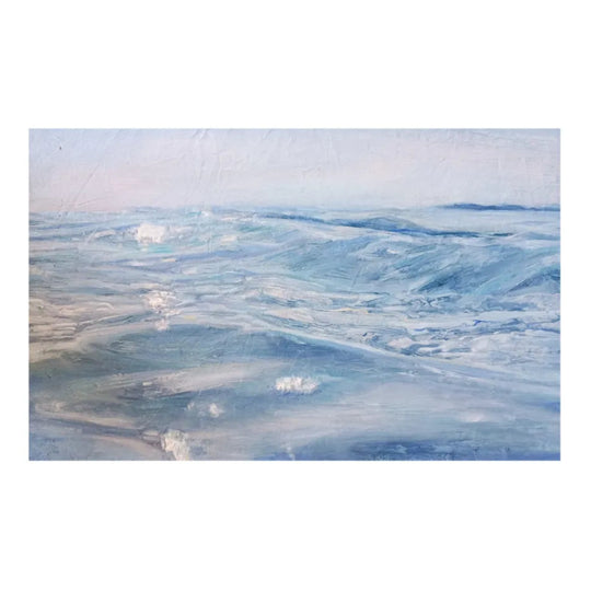 the glints on the blue liquid surface