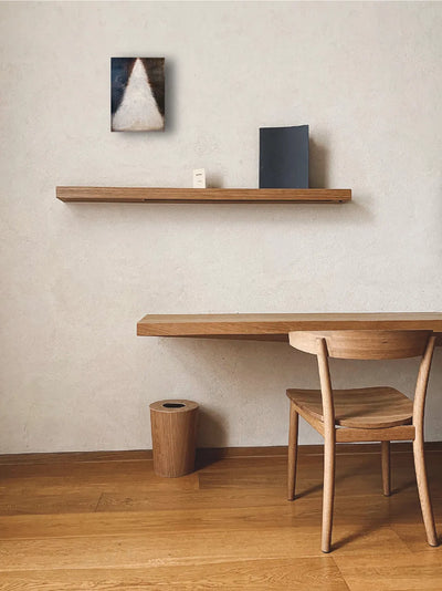 小さな雪のクリスマスツリー