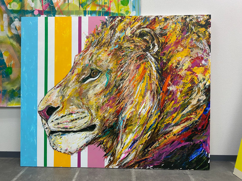 A live Art lion