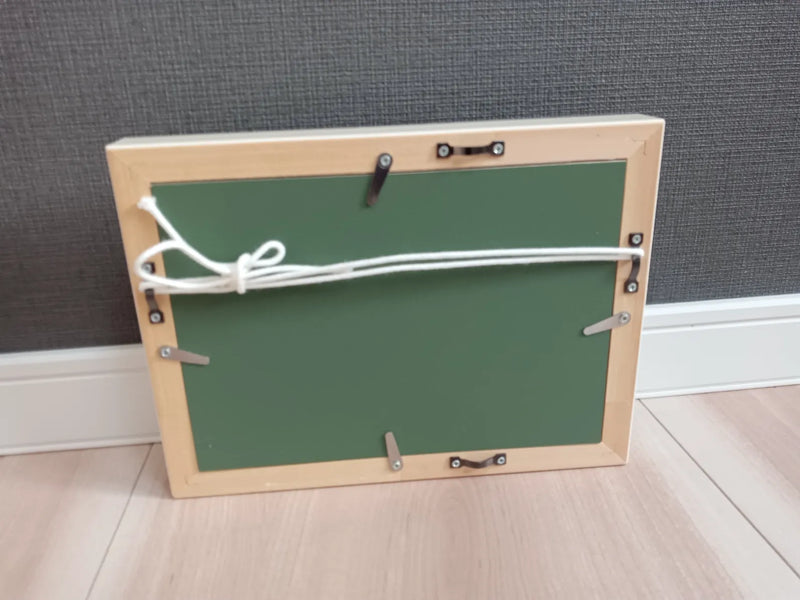テープは3箇所で止めてください