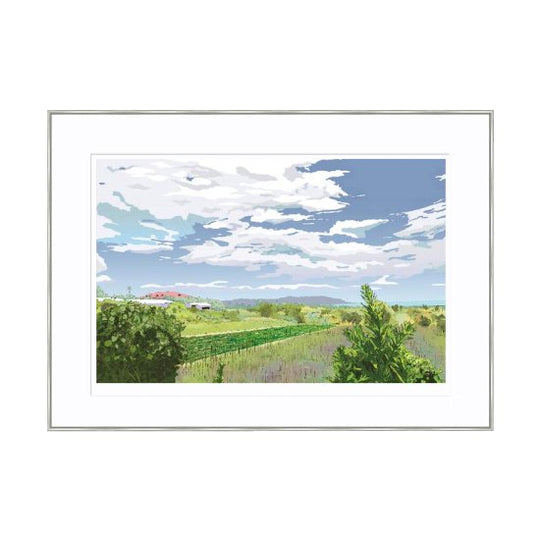 雲と畑と赤い屋根