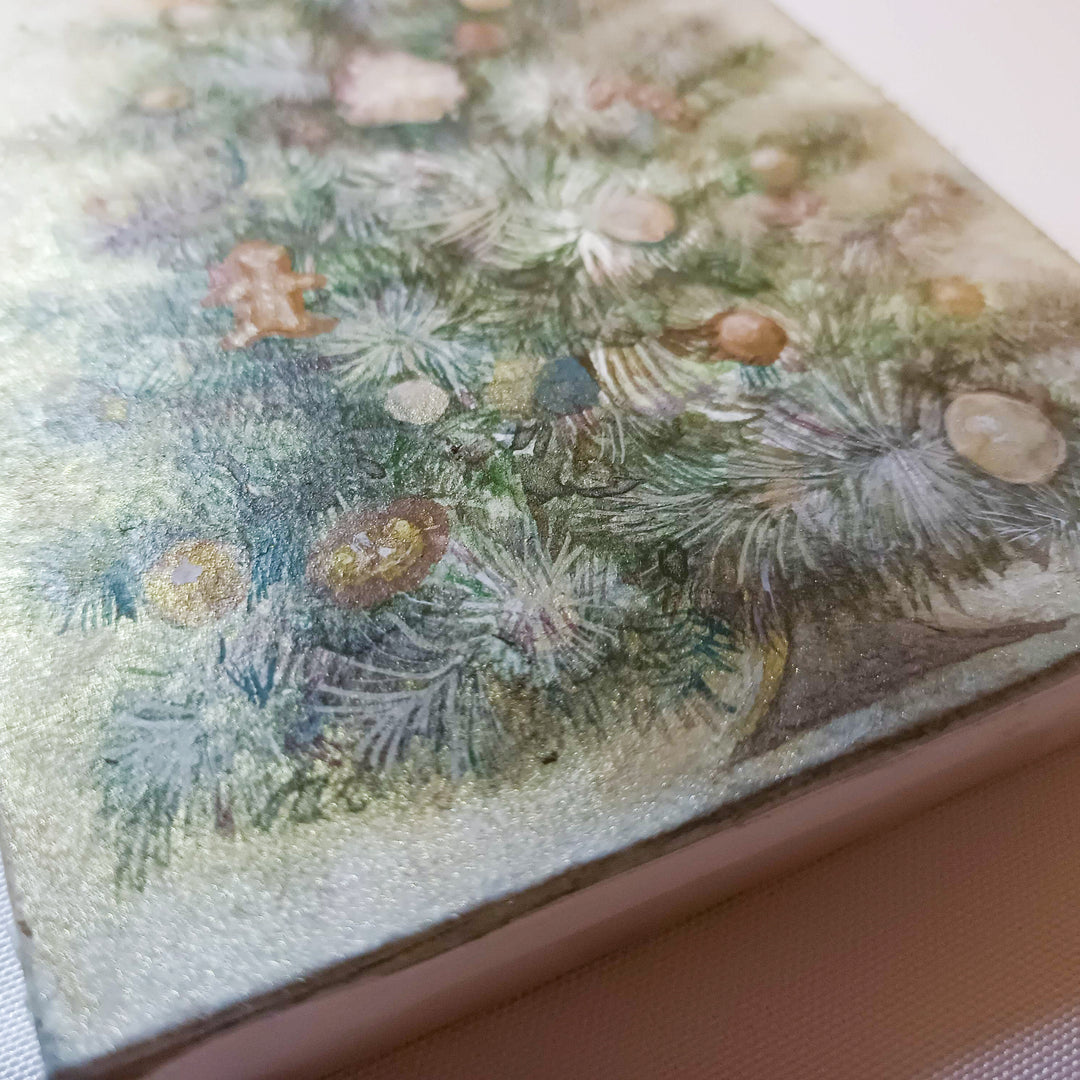 クッキーとミルクティーの小さなクリスマスツリー／MiuMiu｜アート絵画